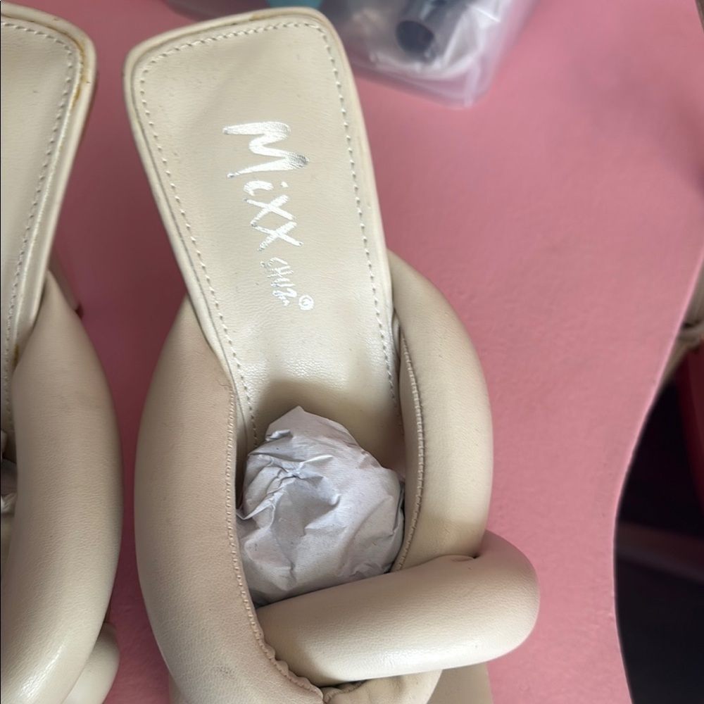 Beige Women's Shoes - Picture 3 of 8